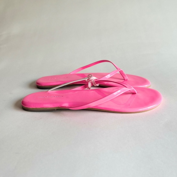New Vineyard Vines Pink Wave Skinny Strap Flip Flops size 8 - Picture 2 of 13